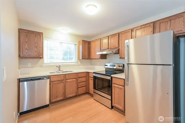 $2,770 | 12009 163rd St Court East, Puyallup, WA 98374