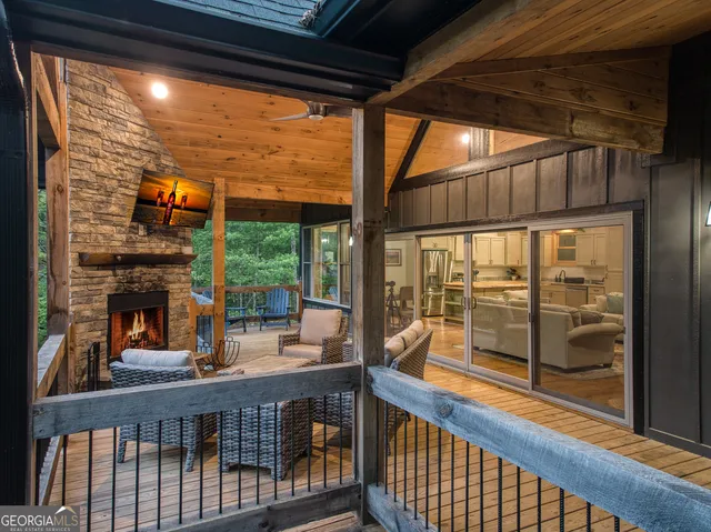 $649,000 | 284 Lees Ride, McCaysville, GA 30555