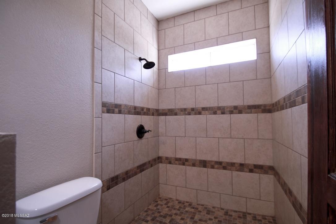 9741 North Sandy Valley Drive Tucson, AZ 85743 - Photo 12 of 23