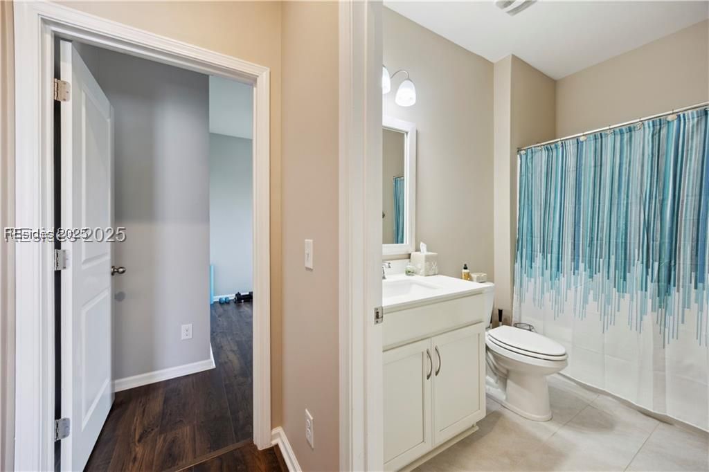 406 Rye Creek Circle Bluffton, SC 29909 - Photo 13 of 71 Second Full Bath between First and Second Bedroom