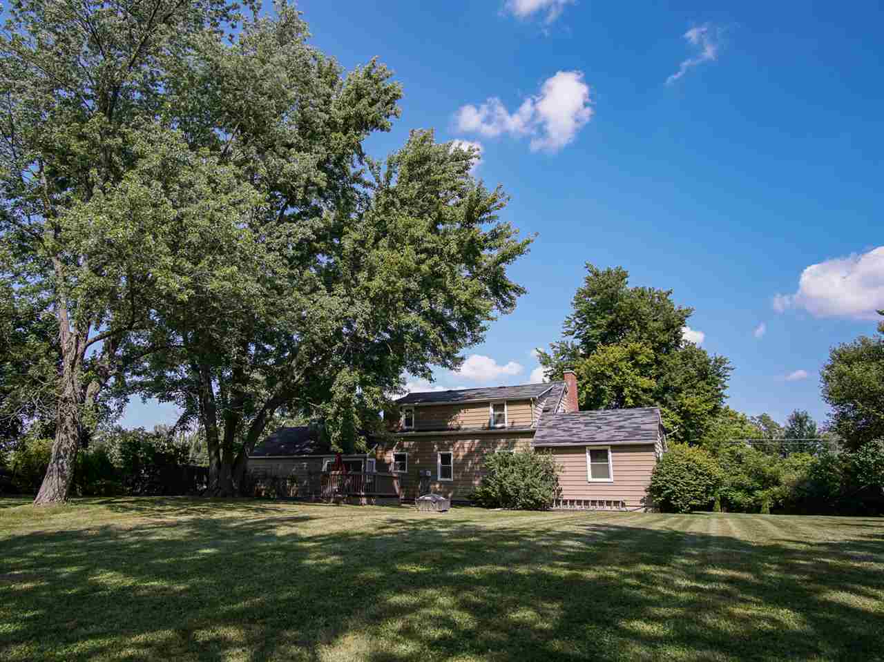 8527 Auburn Road Fort Wayne, IN 46825 - Photo 33 of 36