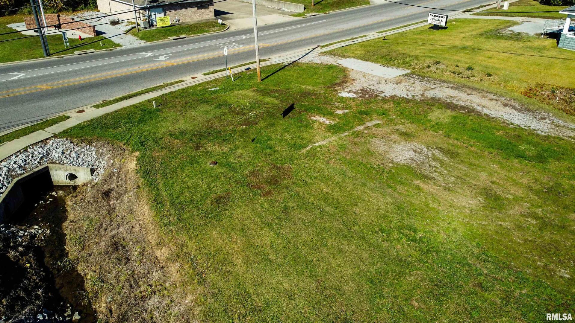 1300 South Division Street Carterville, IL 62918 - Photo 7 of 7