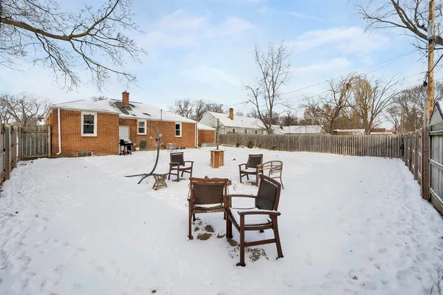 $249,900 | 1433 11th Avenue, Green Bay, WI 54304