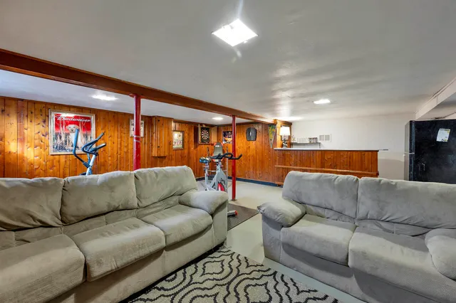 $249,900 | 1433 11th Avenue, Green Bay, WI 54304