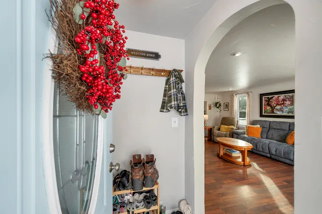 $249,900 | 1433 11th Avenue, Green Bay, WI 54304