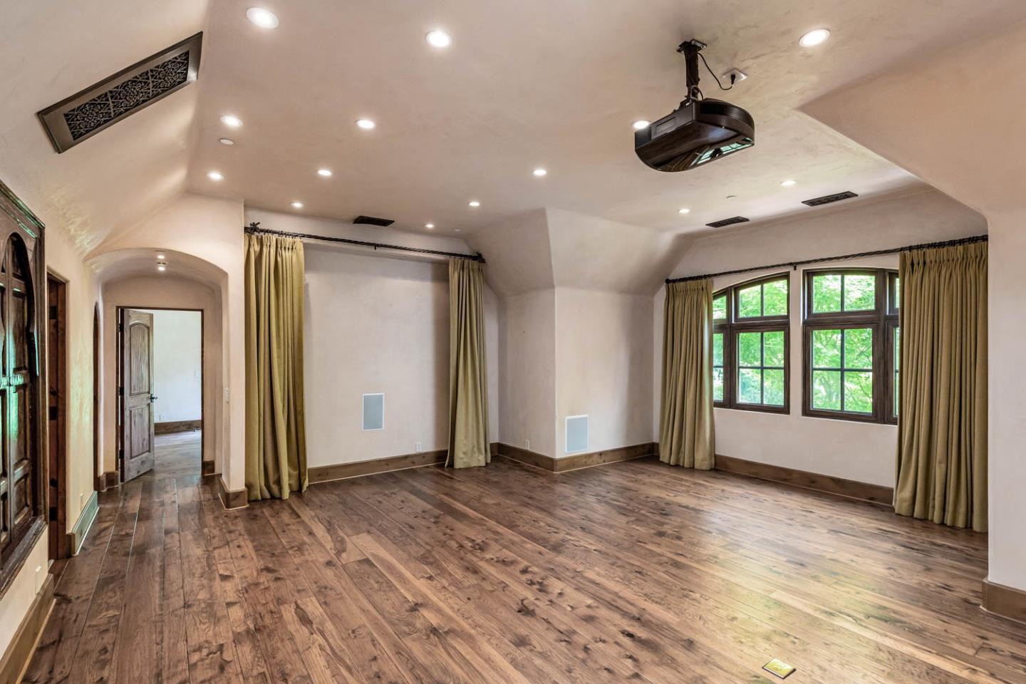 3660 Tripp Road Woodside, CA 94062 - Photo 17 of 24 Gallery Image 17