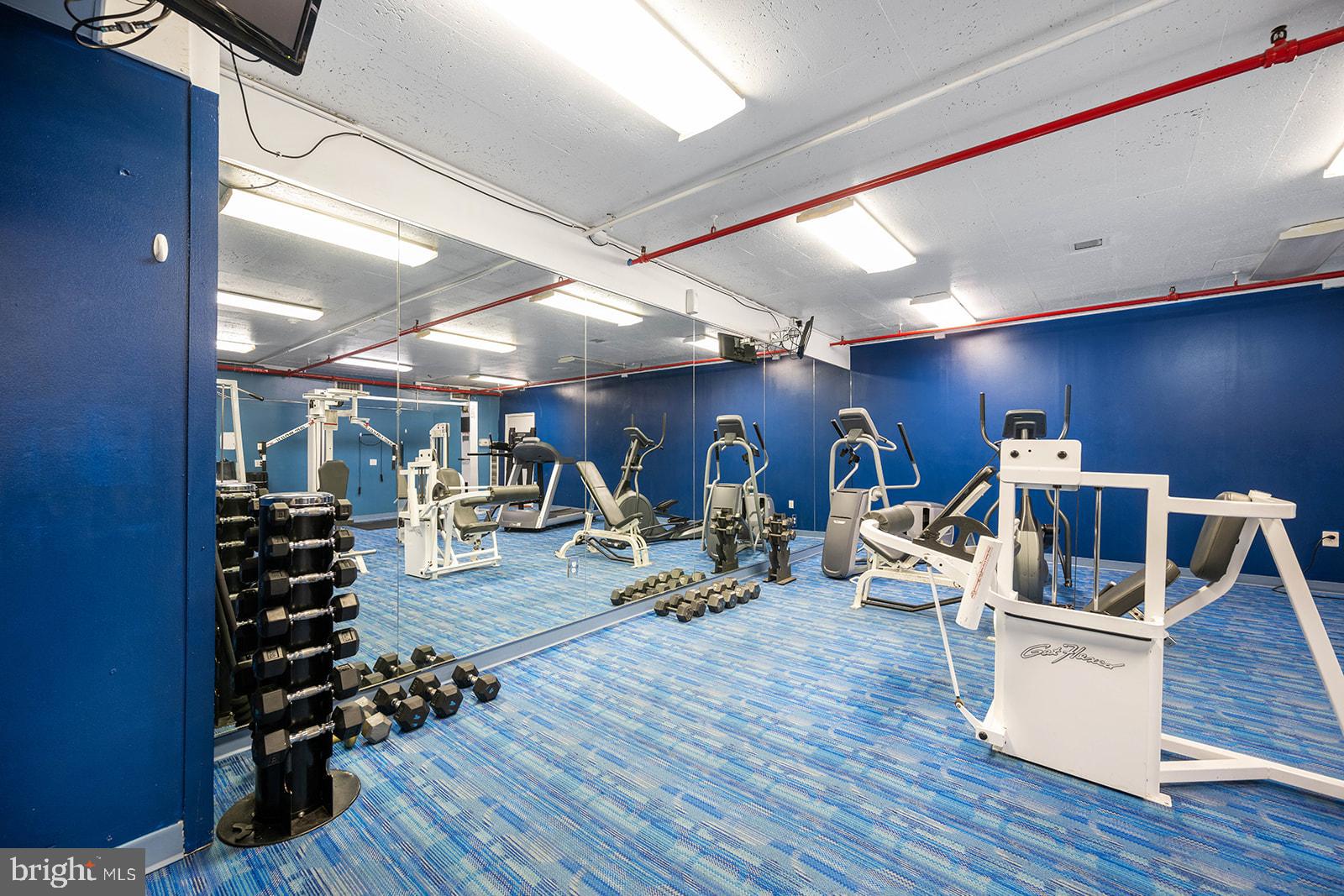 1324 Locust Street, Unit 309 Philadelphia, PA 19107 - Photo 31 of 38 24-Hr Fitness Center