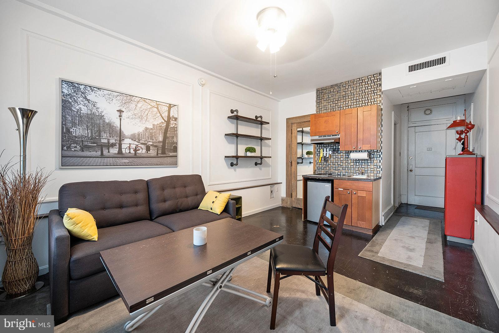1324 Locust Street, Unit 309 Philadelphia, PA 19107 - Photo 5 of 38 Fully Furnished studio