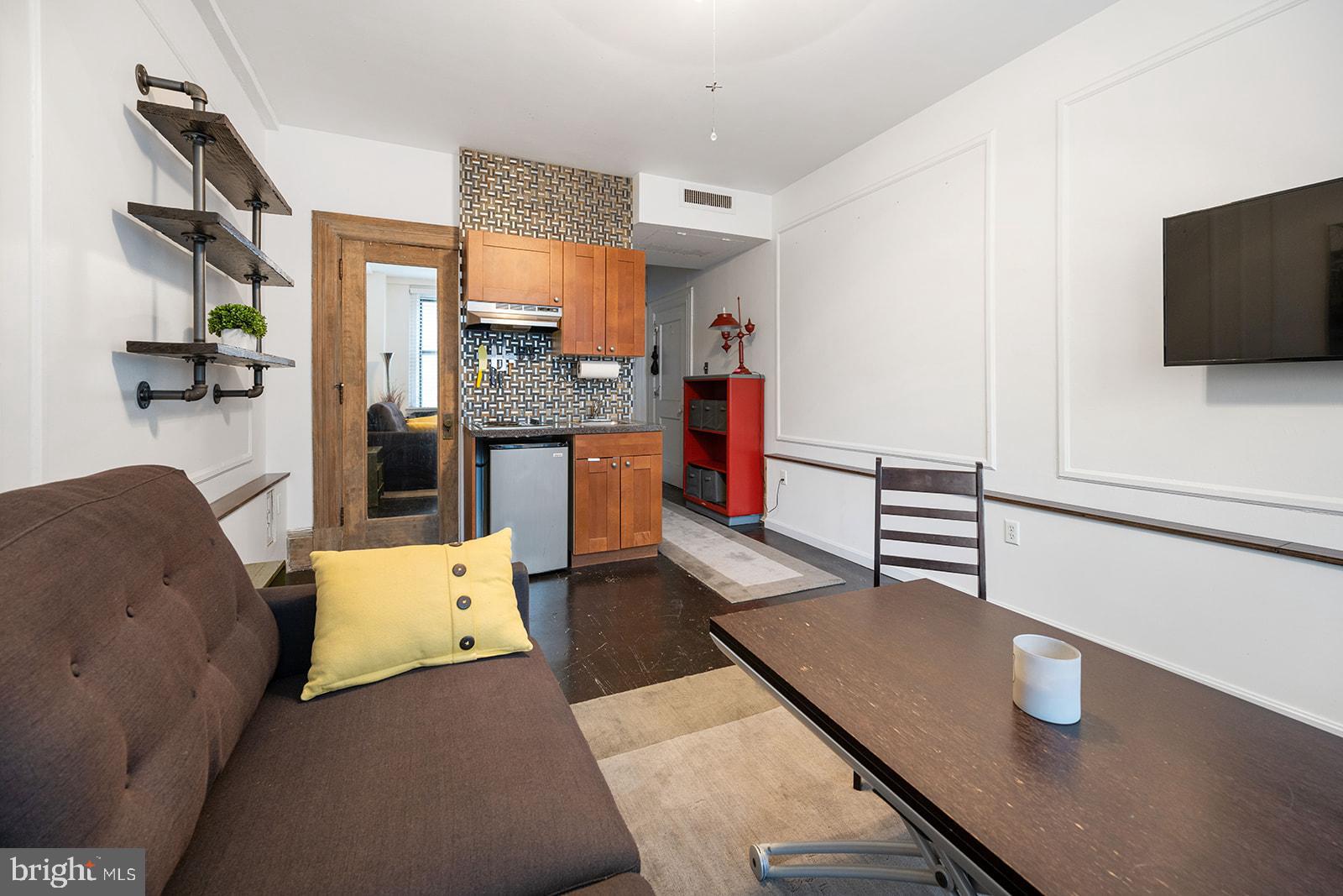 1324 Locust Street, Unit 309 Philadelphia, PA 19107 - Photo 6 of 38 Fully Furnished studio
