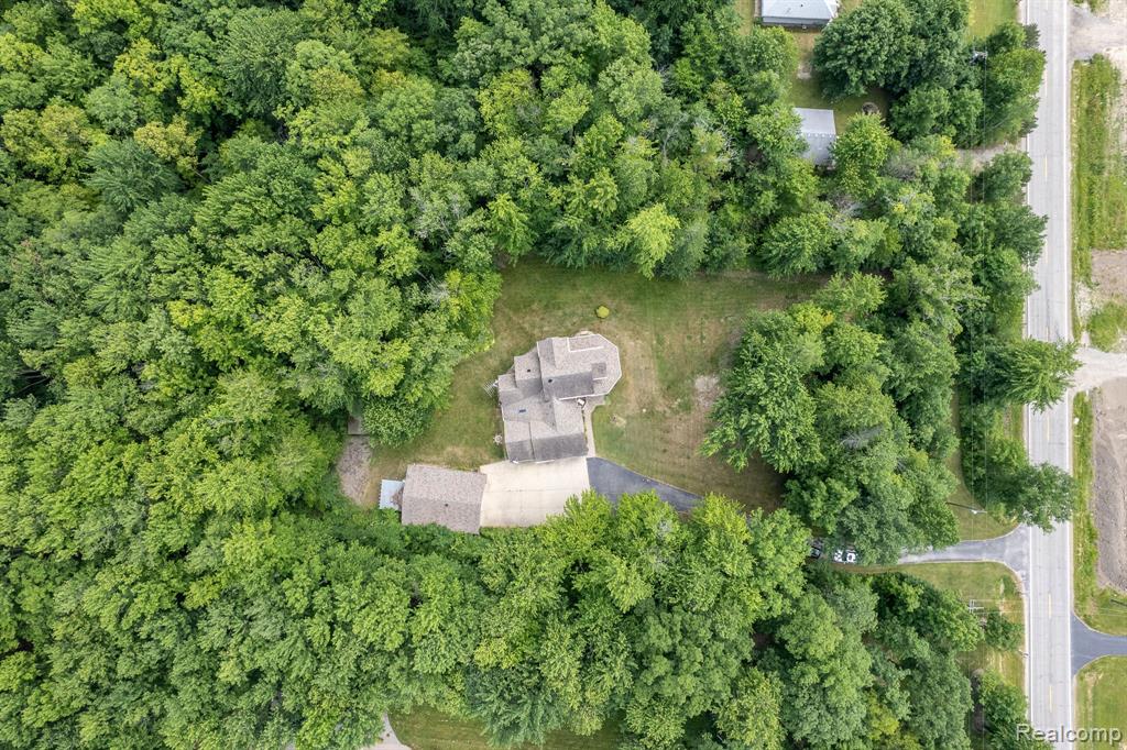 596 Riley Center Road Memphis, MI 48041 - Photo 6 of 34