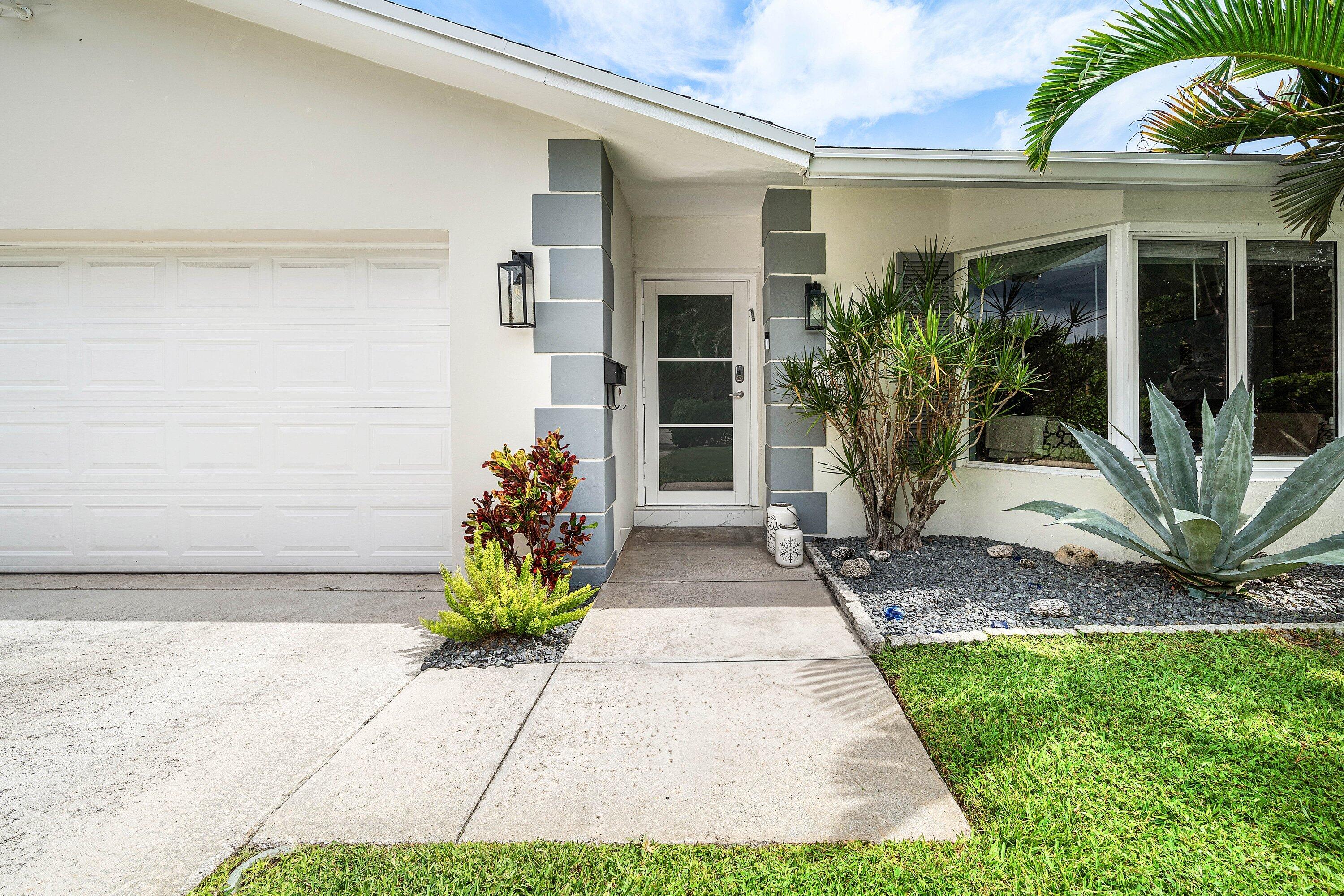 1029 West Palmetto Park Road Boca Raton, FL 33486 - Photo 6 of 43 007-1029WestPalmettoParkRoad-BocaRaton-F