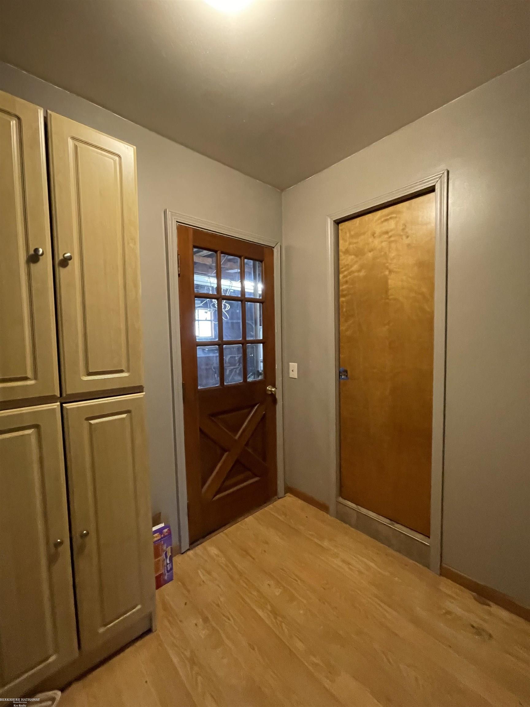 1775 Higley Road Lapeer, MI 48446 - Photo 10 of 19 50133205-1d301dd6-4c93-4abc-9cf1-335679756a61.JPG