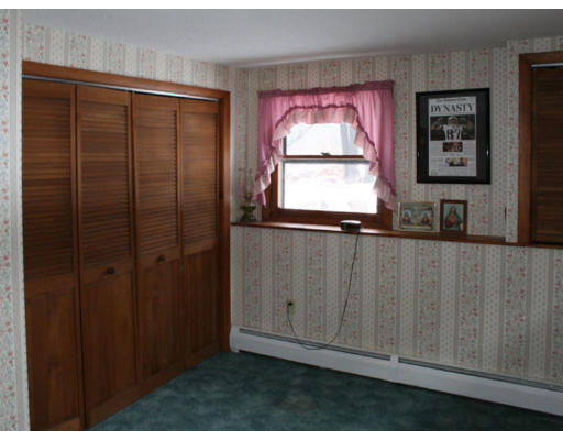 134 Brockelman Road Lancaster, MA 01523 - Photo 17 of 21 Gallery Image 17