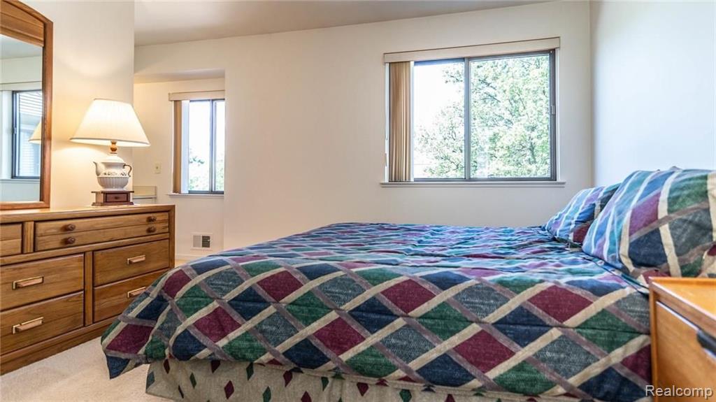 620 Ashley Circle, Unit 81 Rochester Hills, MI 48307 - Photo 25 of 45