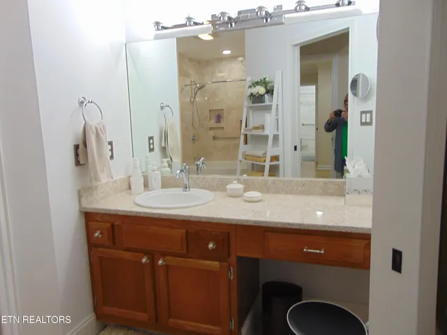 $375,000 | 8528 Wisteria Way, Knoxville, TN 37931