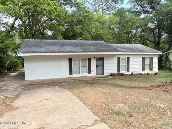 $124,500 | 2814 Charleston Drive, Jackson, MS 39212