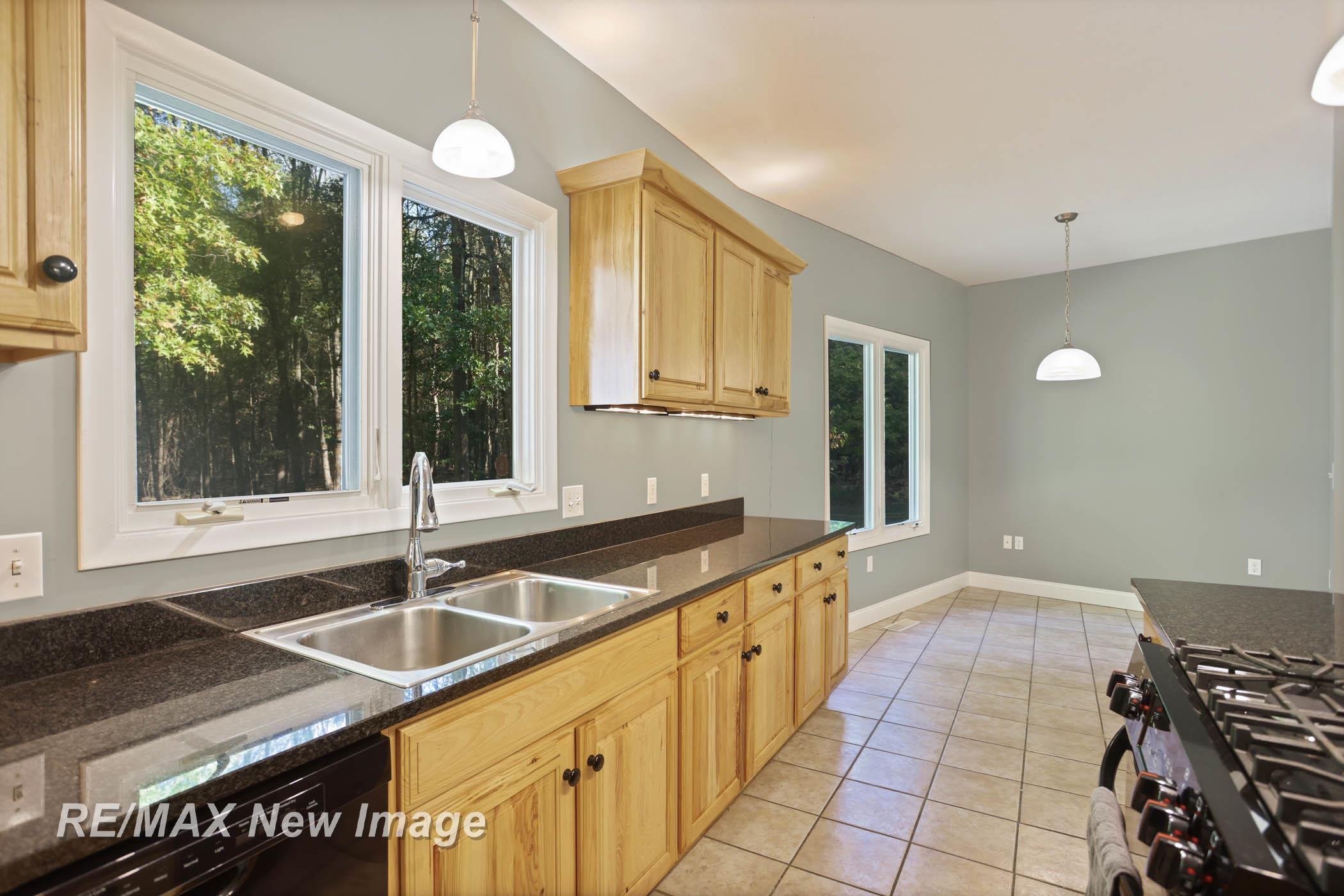12566 Gratiot Road Saginaw, MI 48609 - Photo 19 of 59 50157004-45a294ed-1898-4d3a-9e7a-2be1237ec5fd.JPG