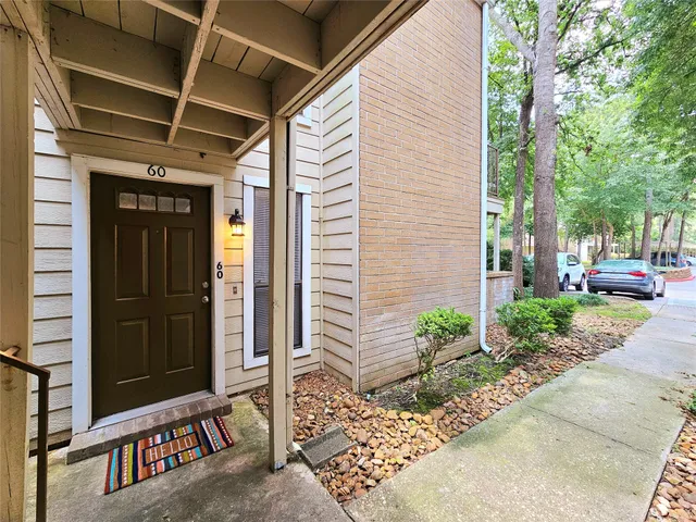 $1,200 | 3500 Tangle Brush Drive, Unit 60, The Woodlands, TX 77381