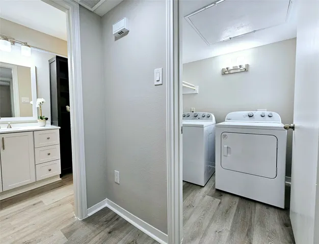 $1,200 | 3500 Tangle Brush Drive, Unit 60, The Woodlands, TX 77381