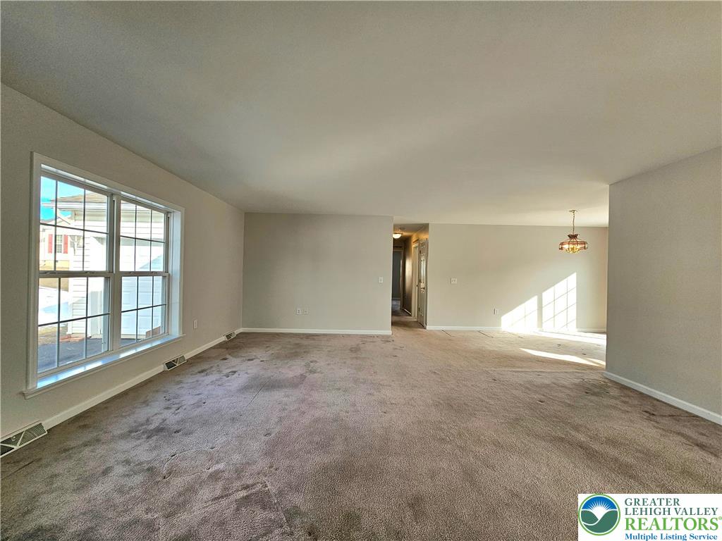 657 Winterthur Way Easton, PA 18040 - Photo 11 of 20