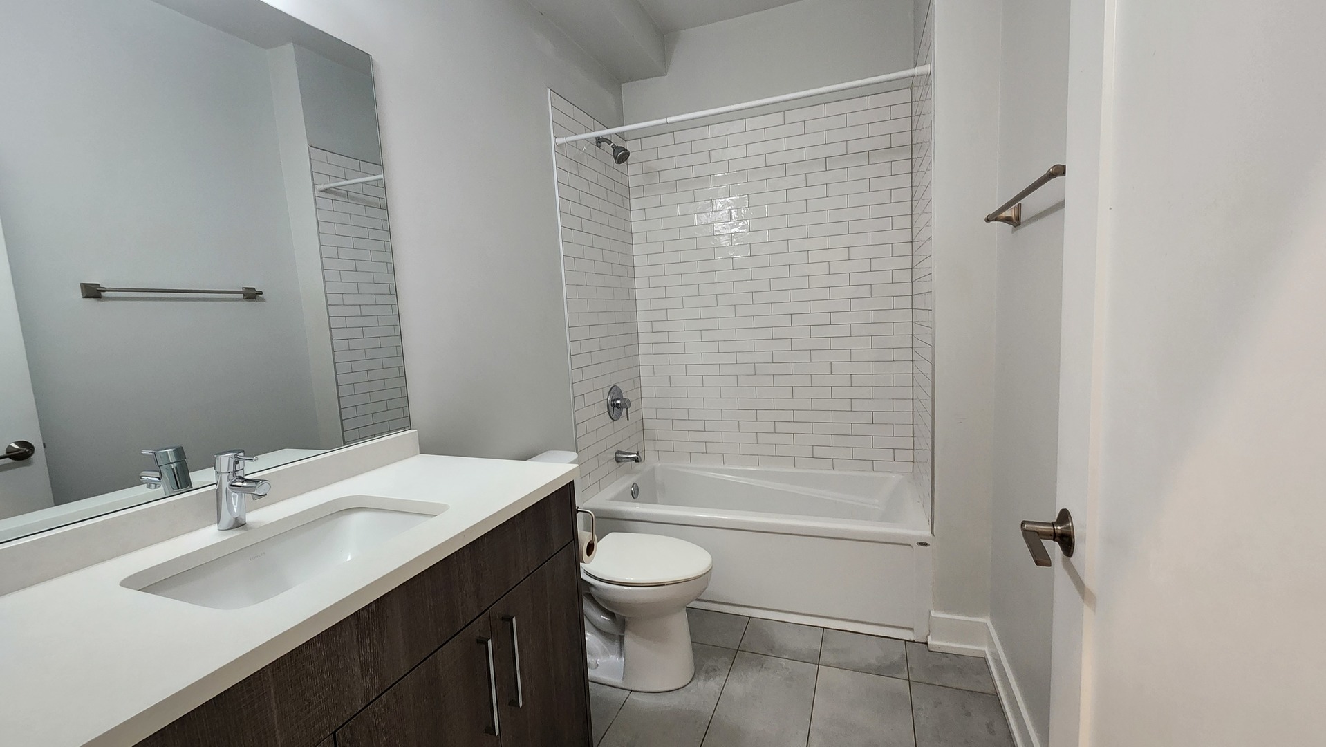 4428 North Sheridan Road, Unit 4H Chicago, IL 60640 - Photo 16 of 20