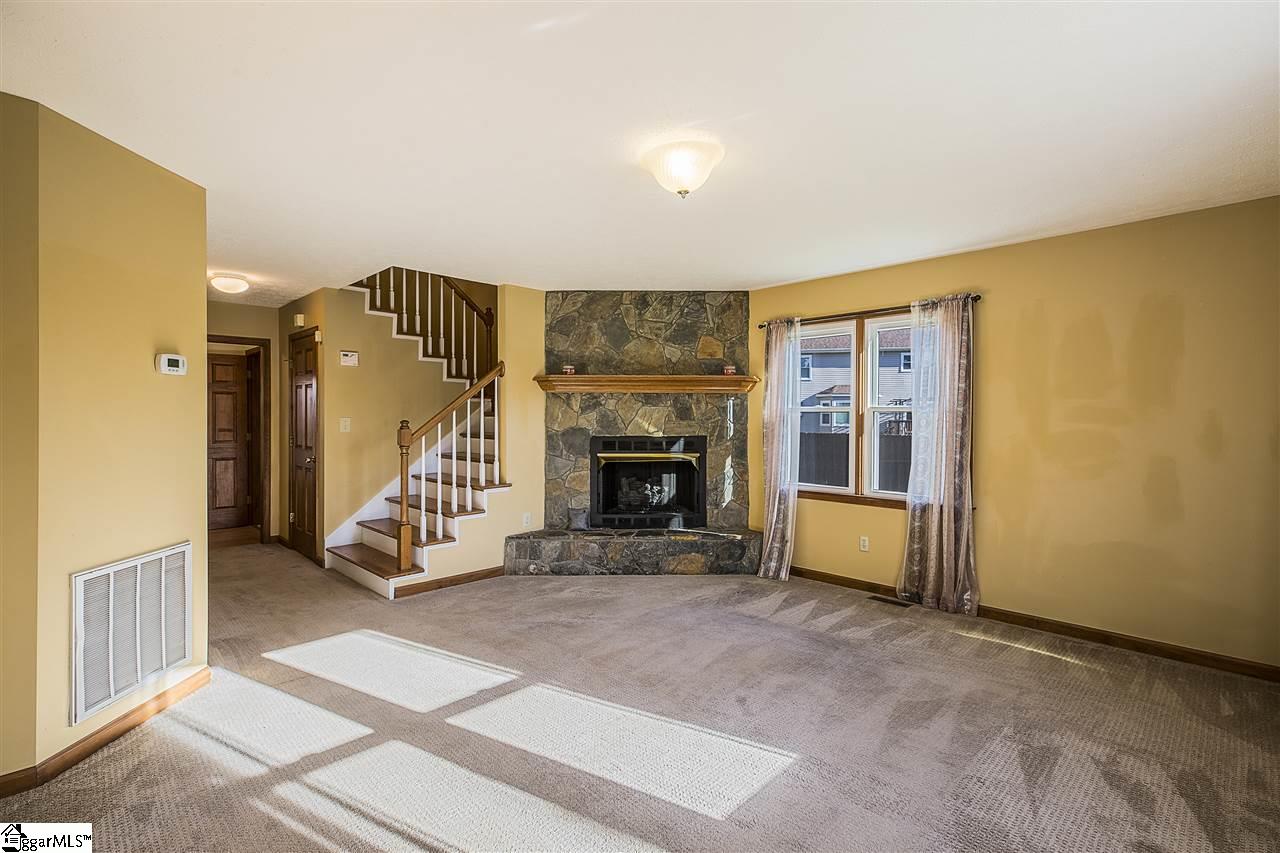 512 Meadow Ridge Road Easley, SC 29642 - Photo 5 of 20 Gallery Image 5