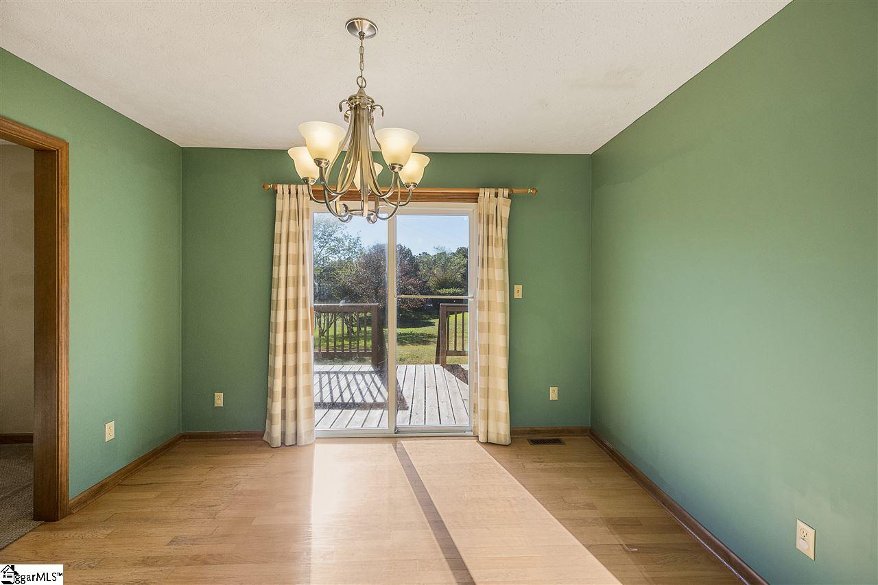 512 Meadow Ridge Road Easley, SC 29642 - Photo 9 of 20 Gallery Image 9