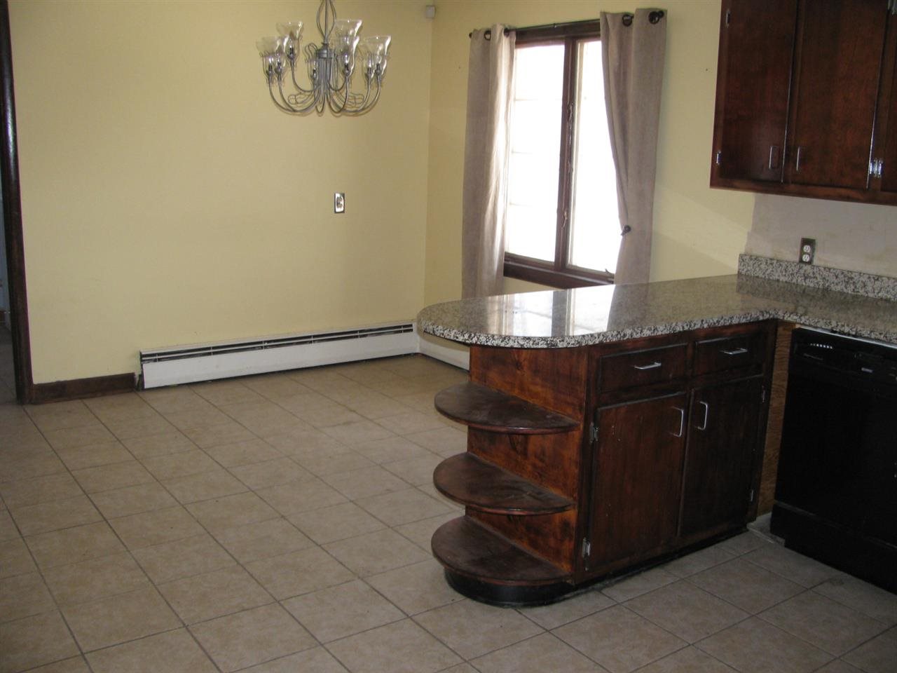 103 South Pearl Street Butler, IN 46721 - Photo 3 of 22