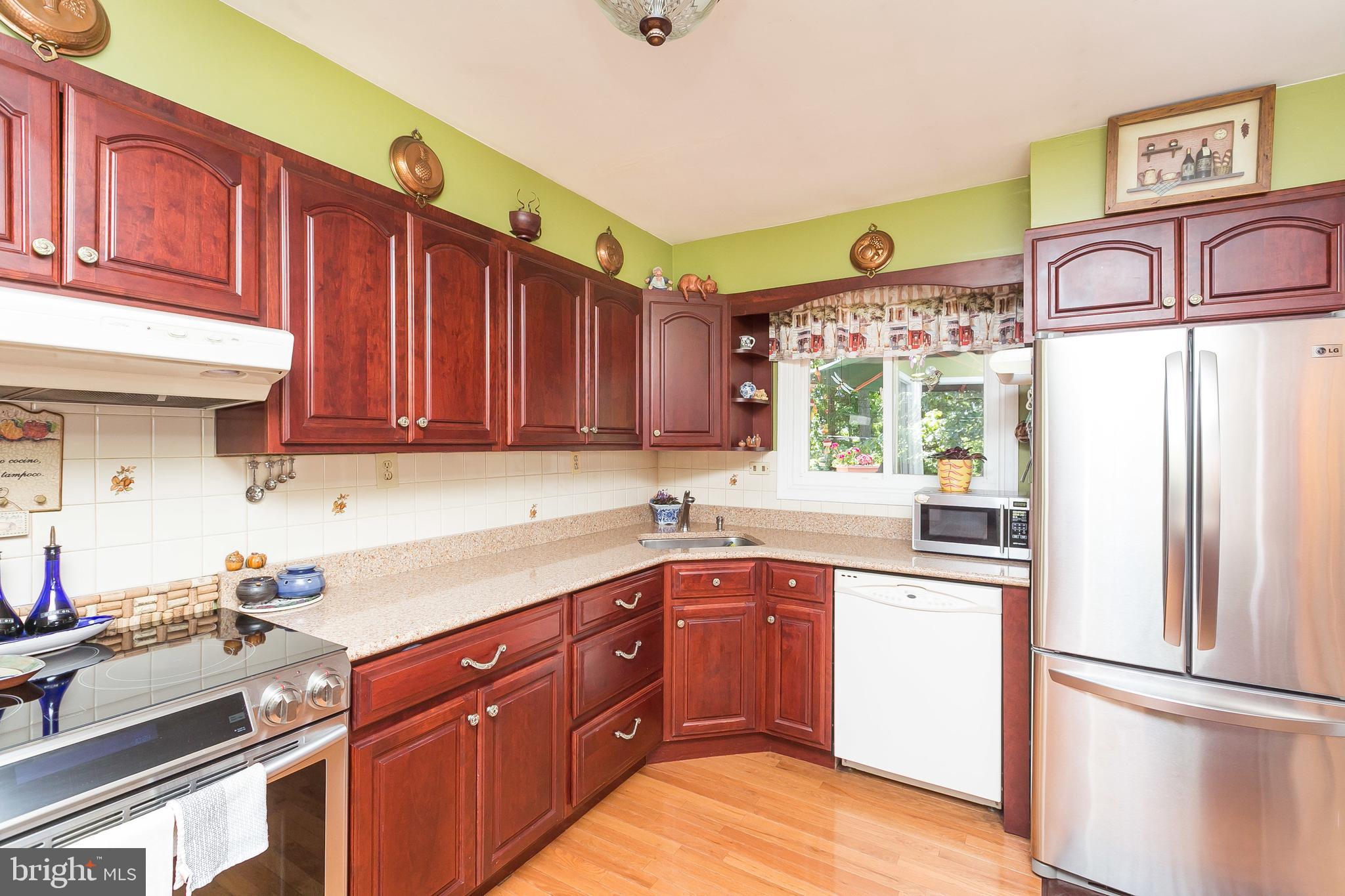 35 East Ridgely Road Lutherville-Timonium, MD 21093 - Photo 11 of 31 Gallery Image 11