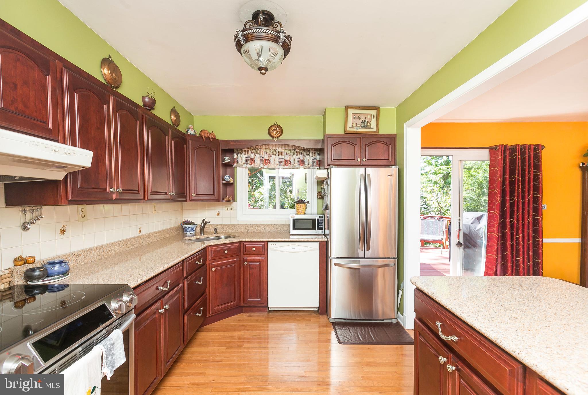 35 East Ridgely Road Lutherville-Timonium, MD 21093 - Photo 10 of 31 Gallery Image 10