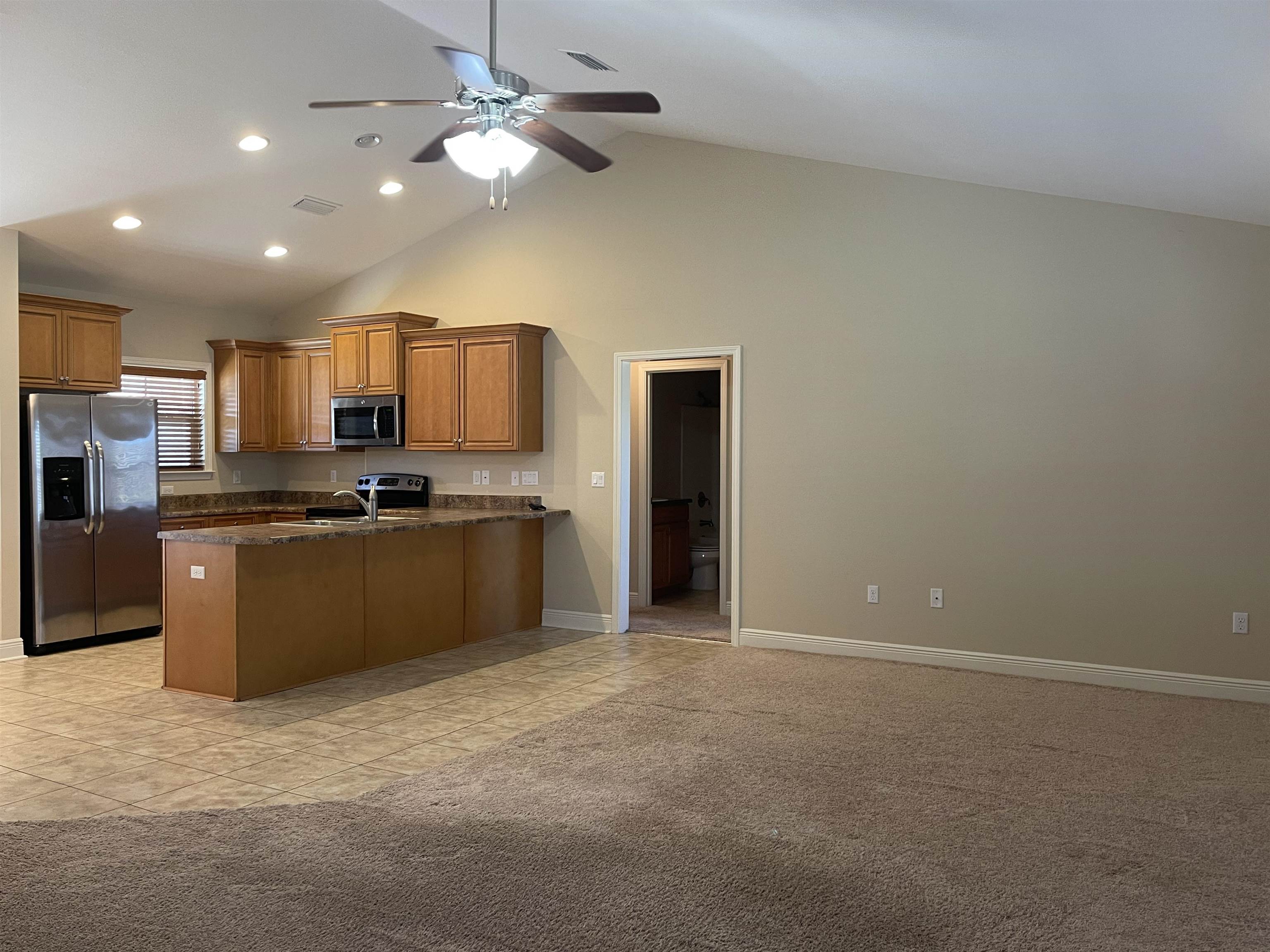 616 Fulton Loop Foley, AL 36535 - Photo 11 of 26 Living/ Kitchen