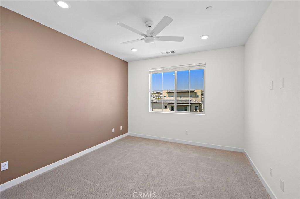 121 Graze Way Rancho Mission Viejo, CA 92694 - Photo 21 of 37 Gallery Image 21