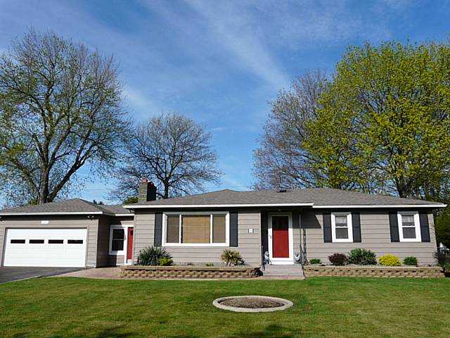 25 Rae Drive Greece, NY 14626 - Photo 1 of 1 Exterior Front