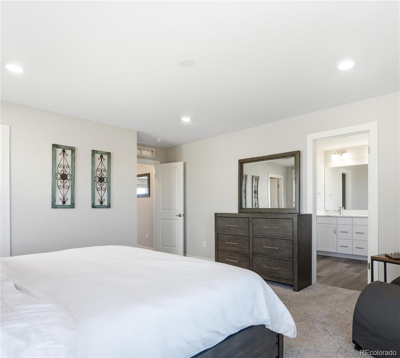 6351 Stable View Street Castle Pines, CO 80108 - Photo 16 of 30