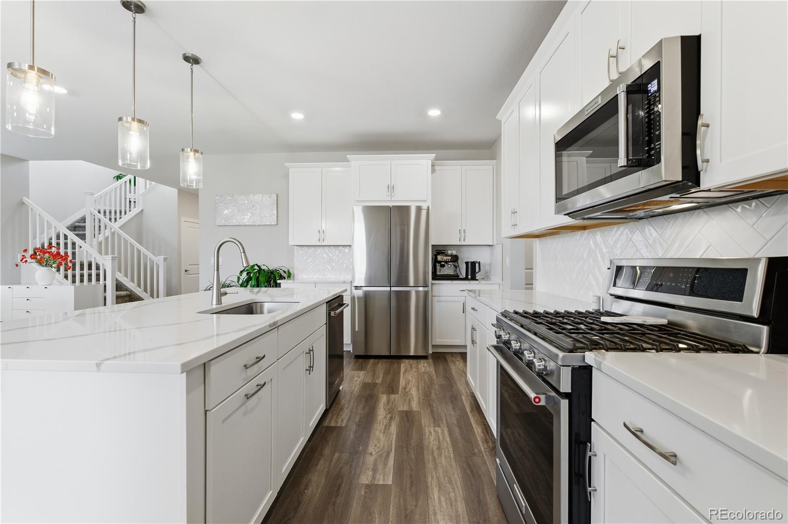 6351 Stable View Street Castle Pines, CO 80108 - Photo 3 of 30