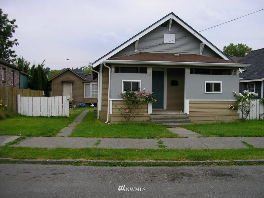 419 Williams Avenue North Renton, WA 98057 - Photo 1 of 2