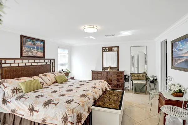 $250,000 | 120 Northwest 53rd Place, Pompano Beach, FL 33064