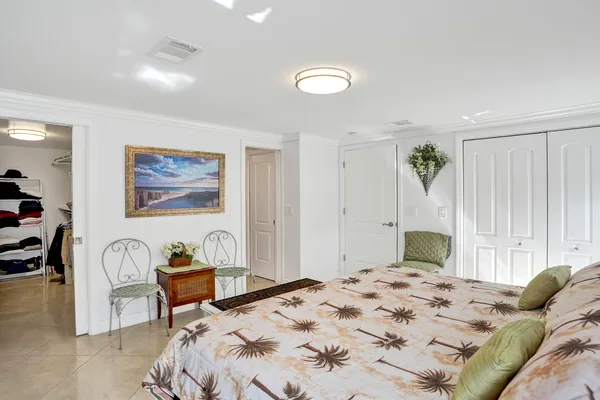 $250,000 | 120 Northwest 53rd Place, Pompano Beach, FL 33064