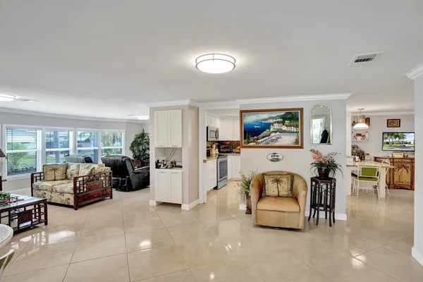 $250,000 | 120 Northwest 53rd Place, Pompano Beach, FL 33064