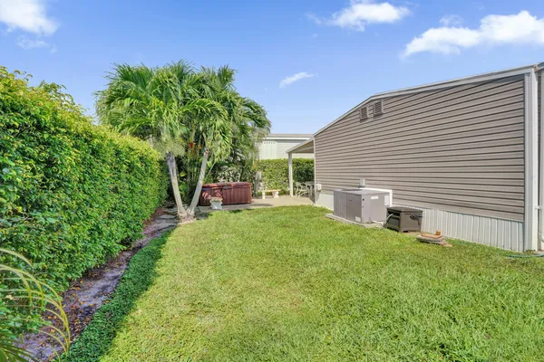 $250,000 | 120 Northwest 53rd Place, Pompano Beach, FL 33064