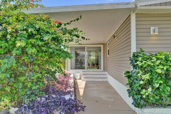 $250,000 | 120 Northwest 53rd Place, Pompano Beach, FL 33064