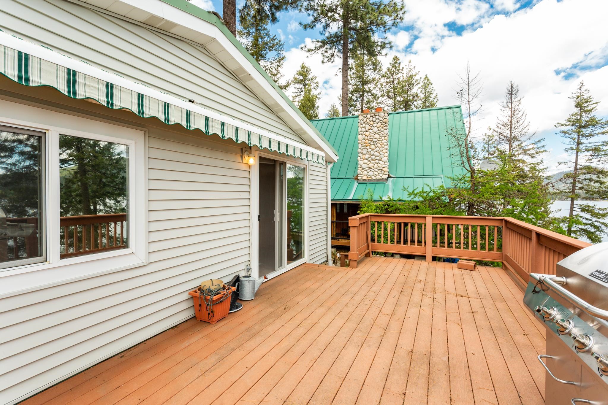 45326 Lakeshore Homes Road Loon Lake, WA 99148 - Photo 24 of 37