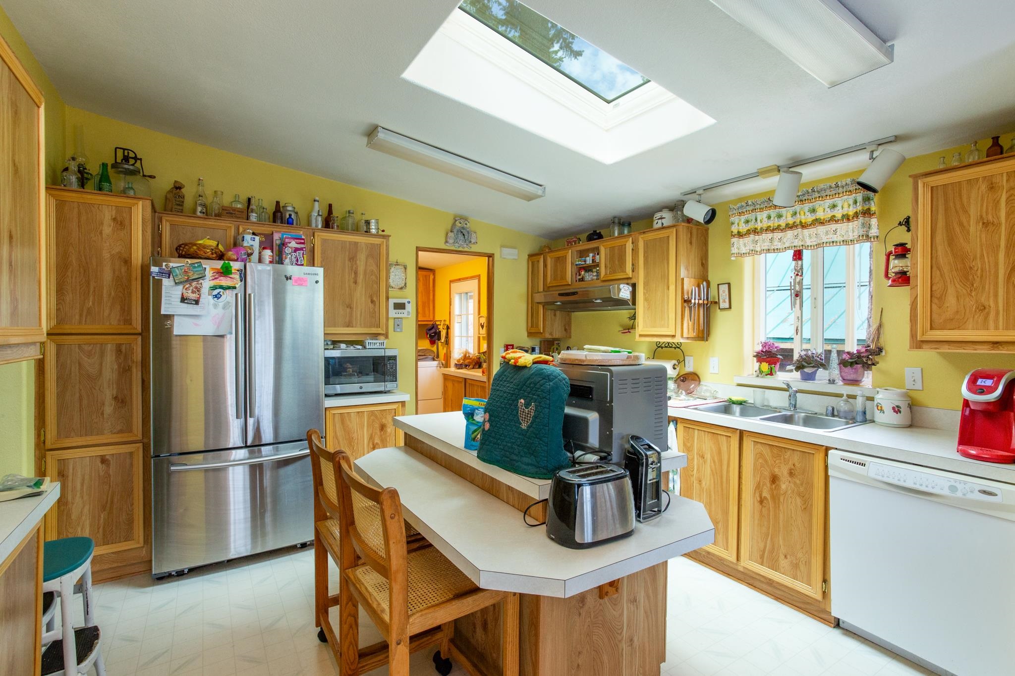 45326 Lakeshore Homes Road Loon Lake, WA 99148 - Photo 7 of 37