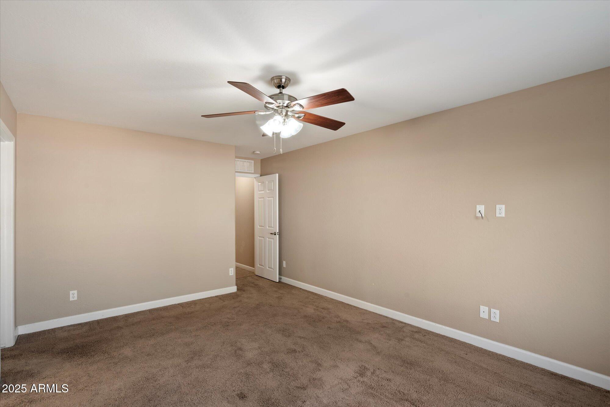 2487 South Conestoga Road Apache Junction, AZ 85119 - Photo 15 of 34 Primary Bedroom