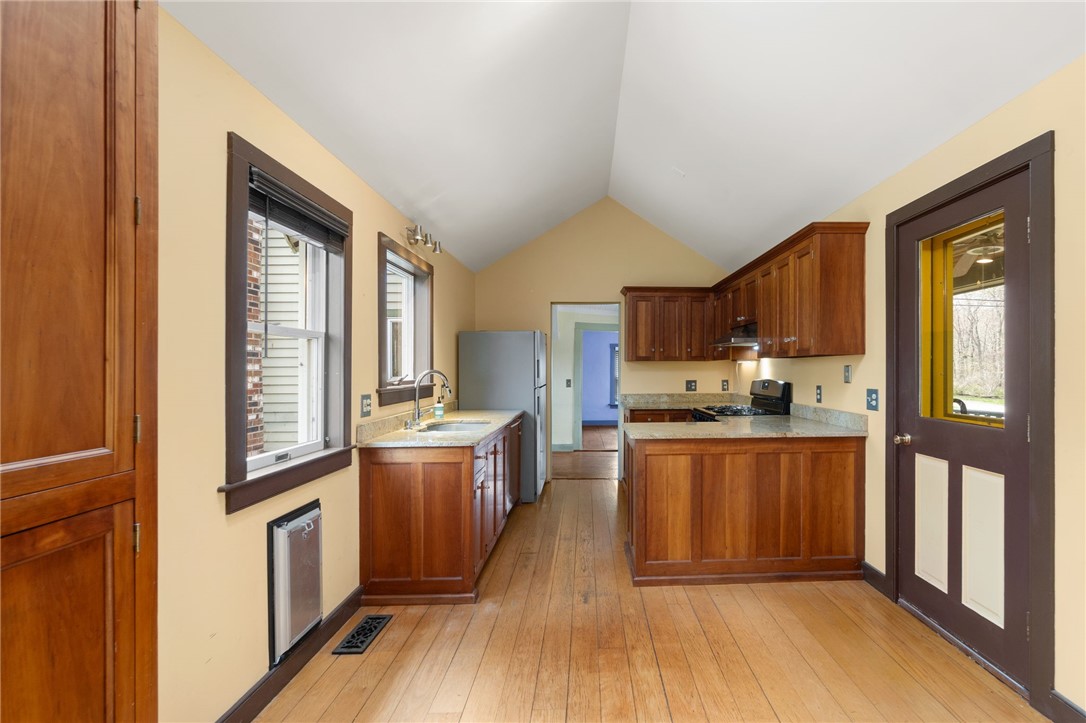 14 Collins Road Hopkinton, RI 02804 - Photo 16 of 39