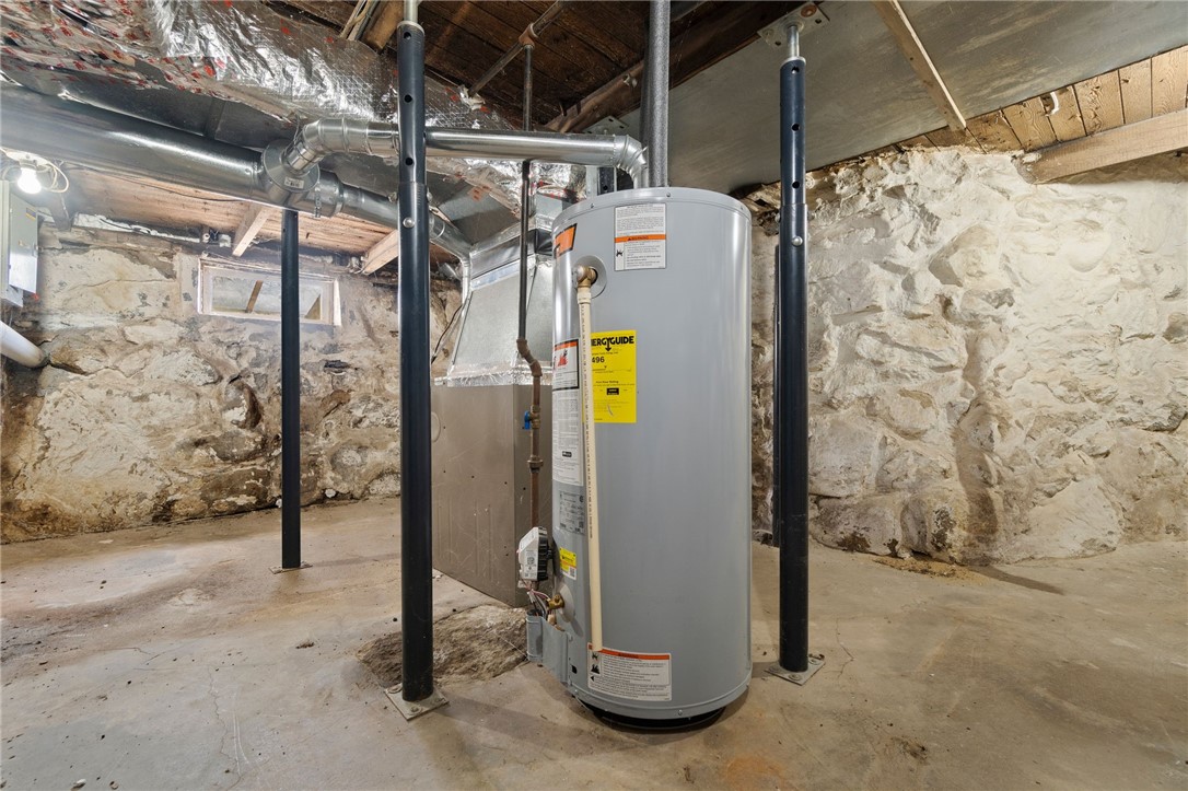 14 Collins Road Hopkinton, RI 02804 - Photo 28 of 39