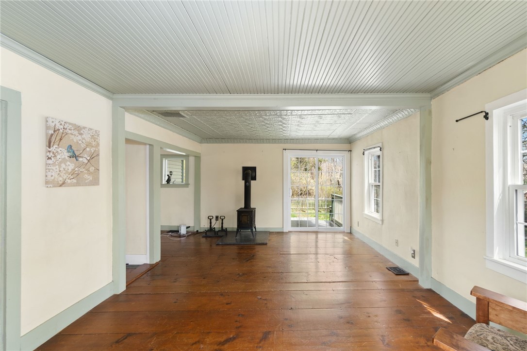 14 Collins Road Hopkinton, RI 02804 - Photo 8 of 39