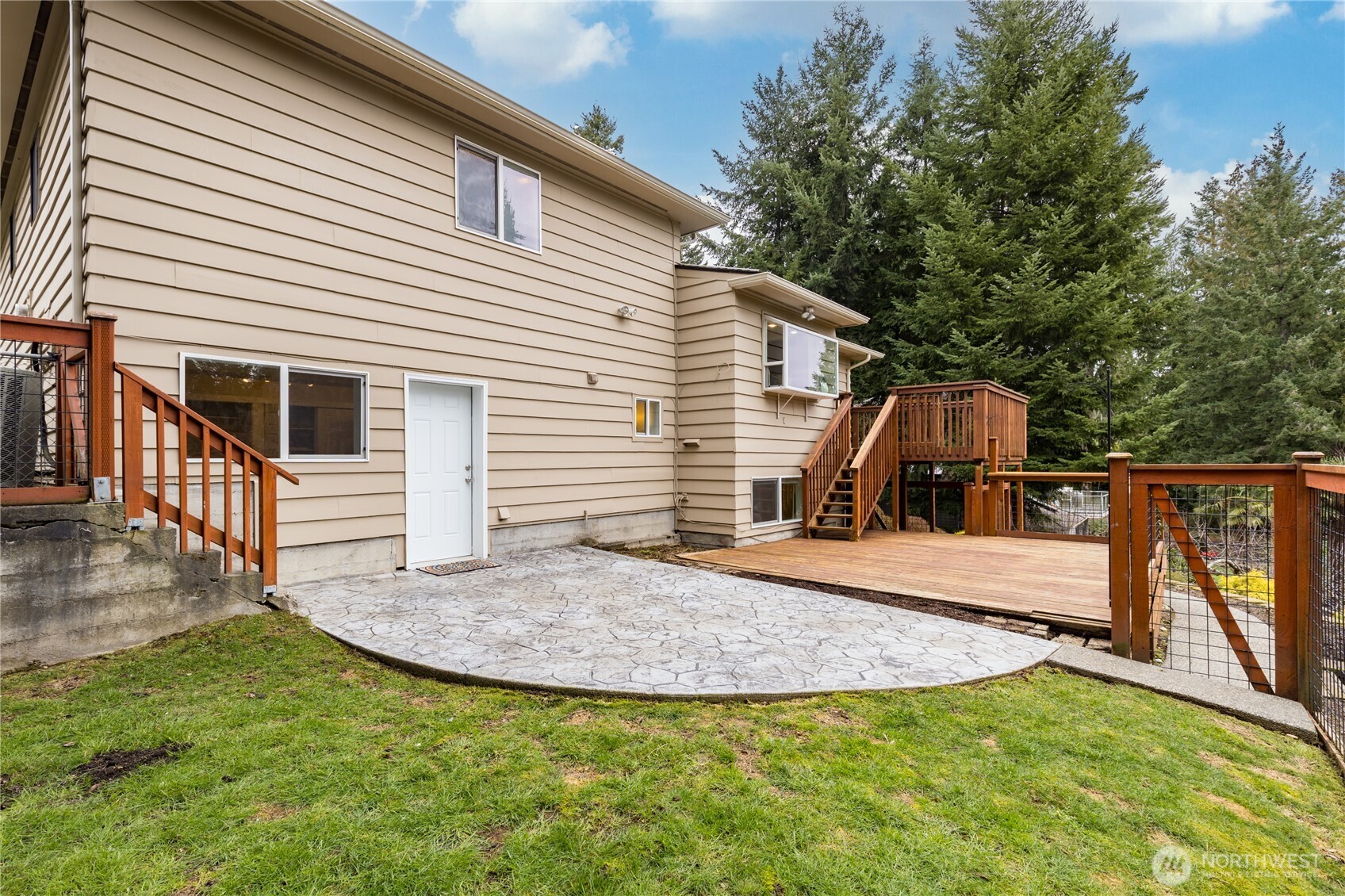 14203 Southeast 179th Place Renton, WA 98058 - Photo 31 of 36