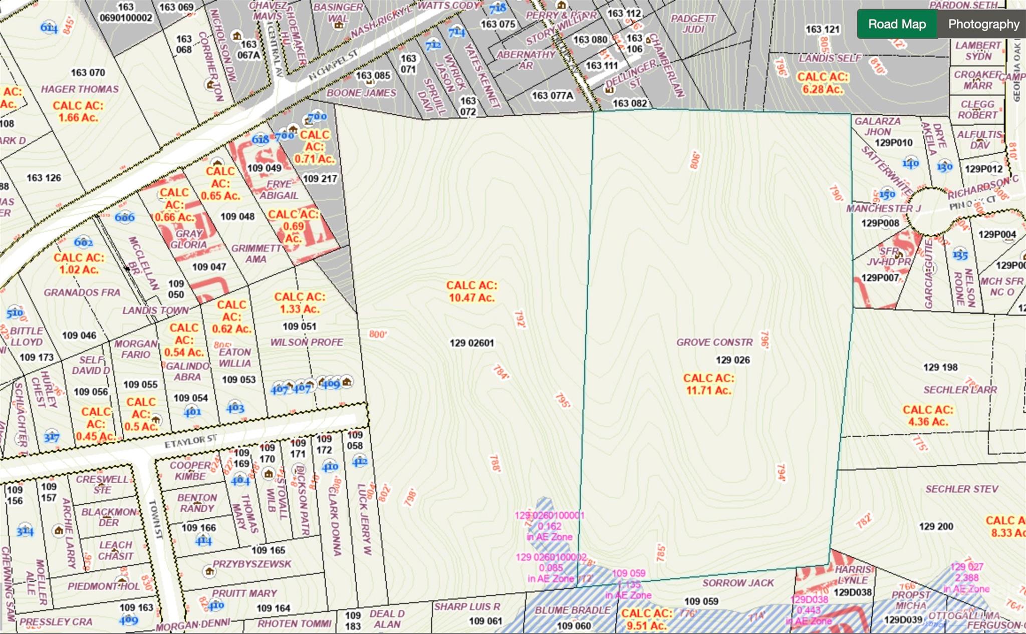 0 North Chapel Street Landis, NC 28088 - Photo 35 of 43 a picture of a book shelf