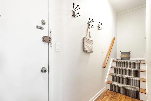 $735,000 | 186 Wayne Street, Unit 419D, Jersey City, NJ 07302